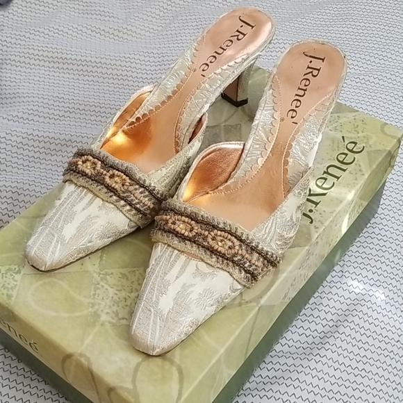 J Renee Heels - Picture 1 of 1